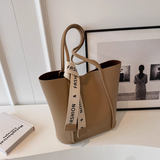 Ndyad capacity commuter bucket bag HZ1024