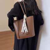 Ndyad capacity commuter bucket bag HZ1024