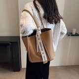 Ndyad capacity commuter bucket bag HZ1024