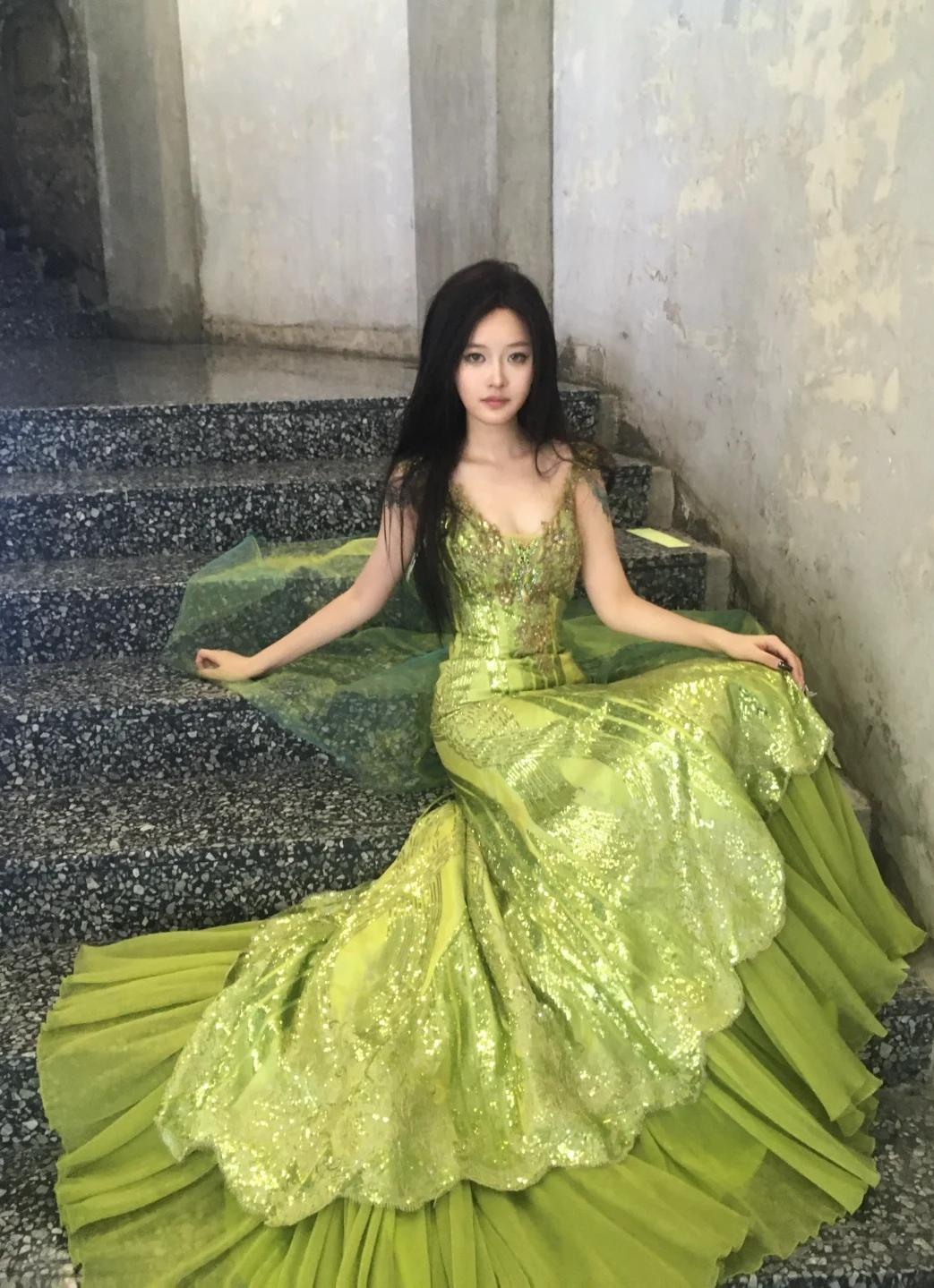 Ndyad Bud Green Mermaid Sequins Beaded Prom Dress Backless Tulle Evening Gown HZ1024