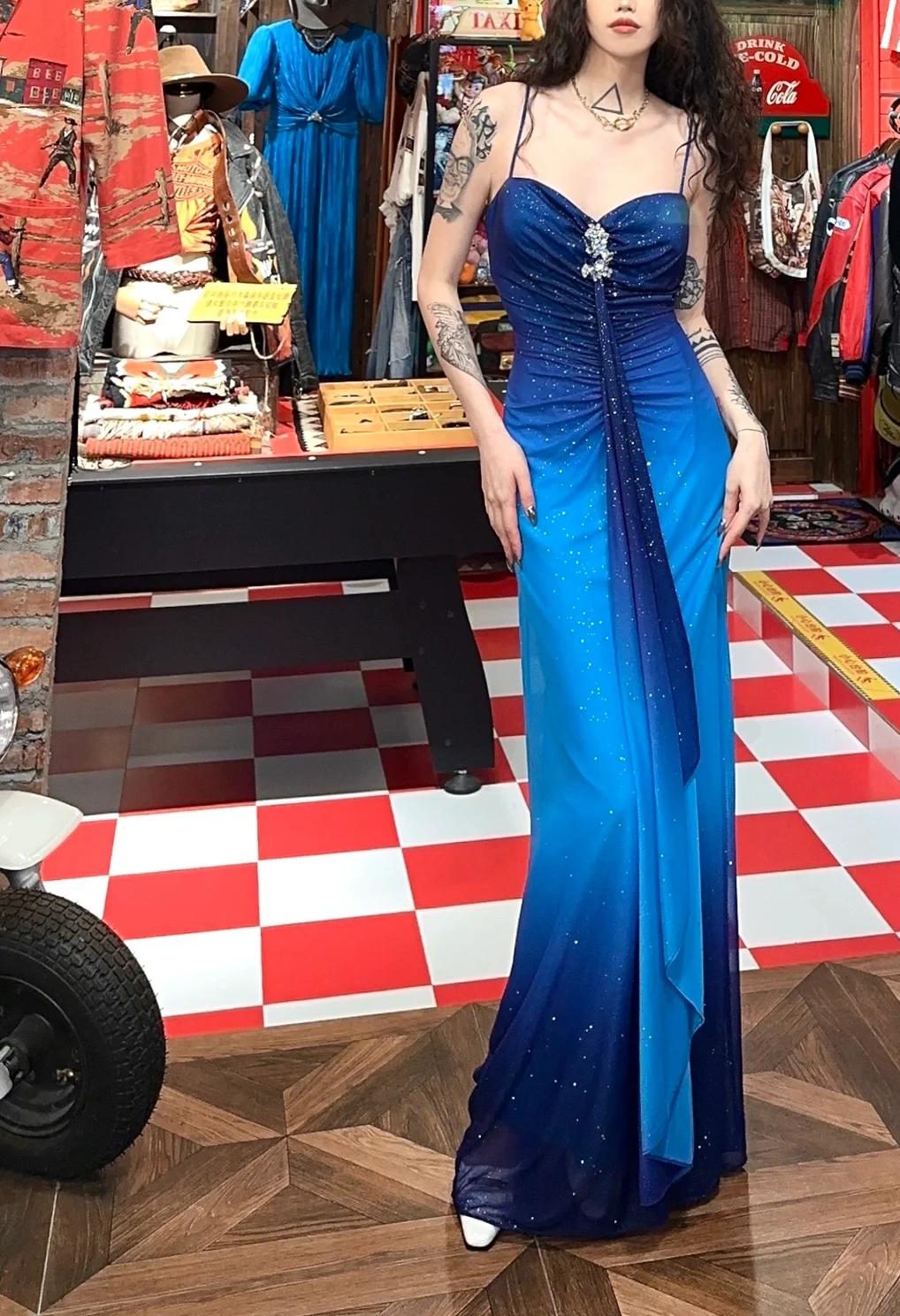 Ndyad Chiffon Gradient Blue Prom Dress for Party Elegant 2000s Spaghetti Strap Evening Gown HZ1024