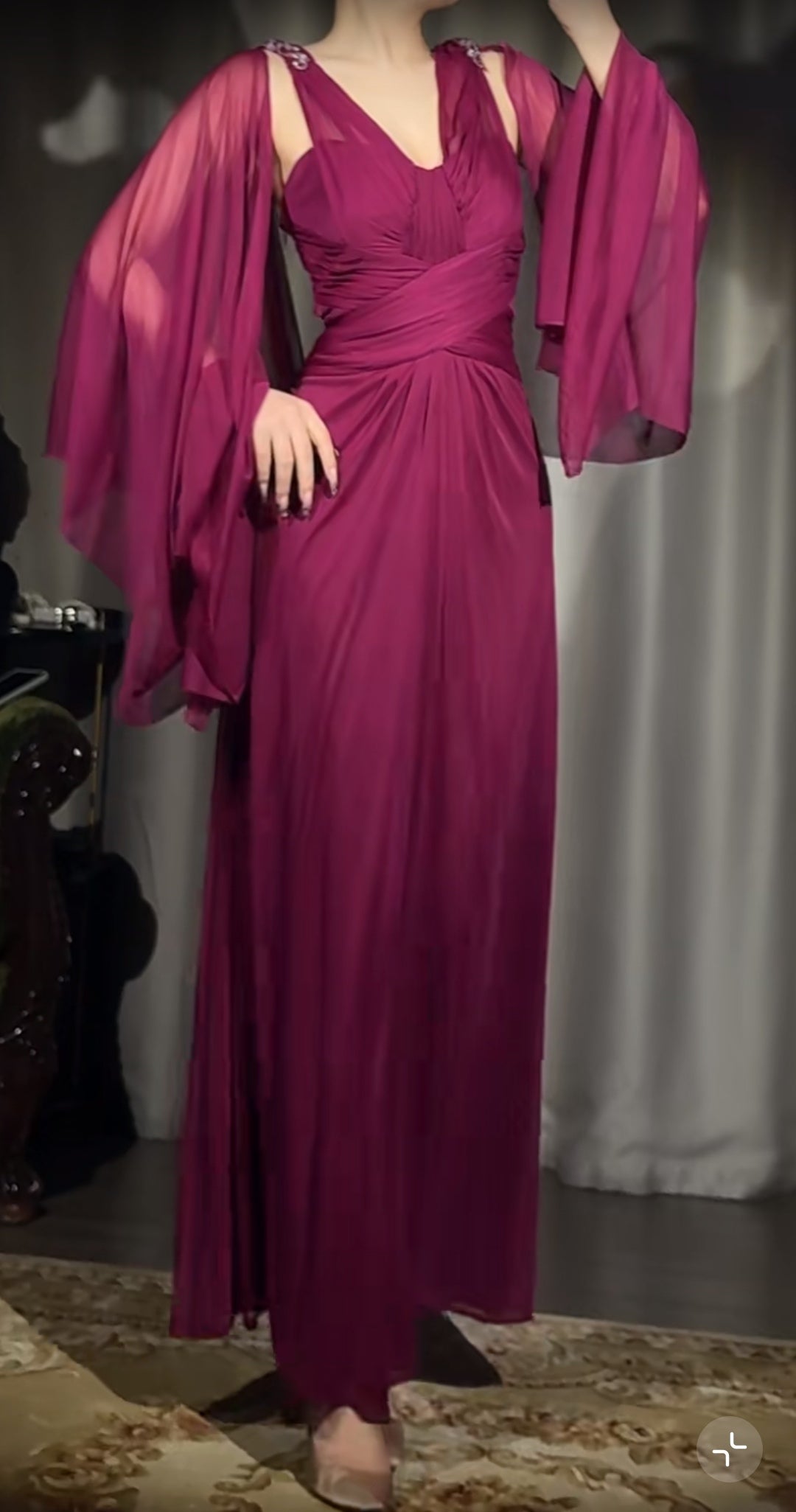Ndyad A-Line Grape V-neck Long Prom Dress Glam Sleeveless Chiffon Evening Dress HZ1024