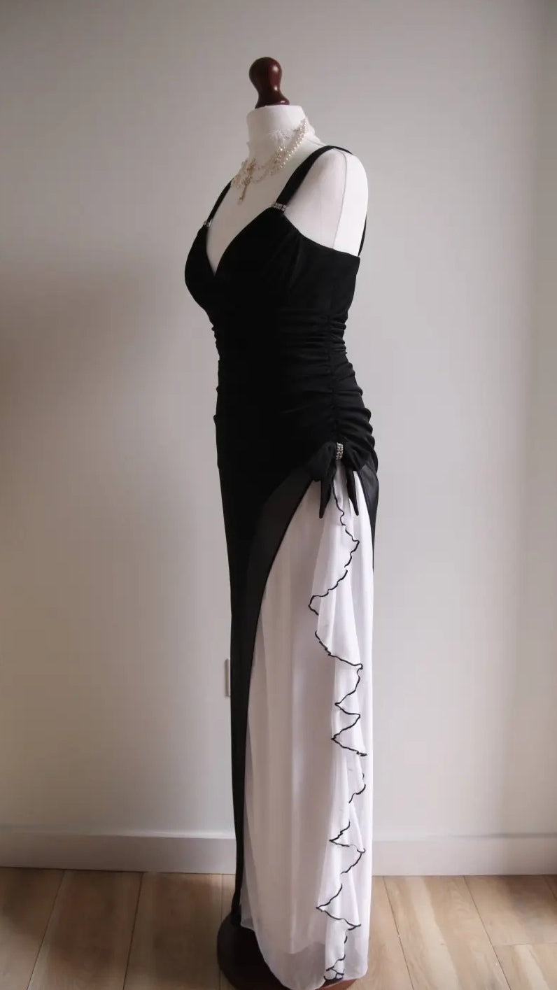 Ndyad Black V-neck Chiffon Ball Dress Glam Ruffle Party Dress HZ1024