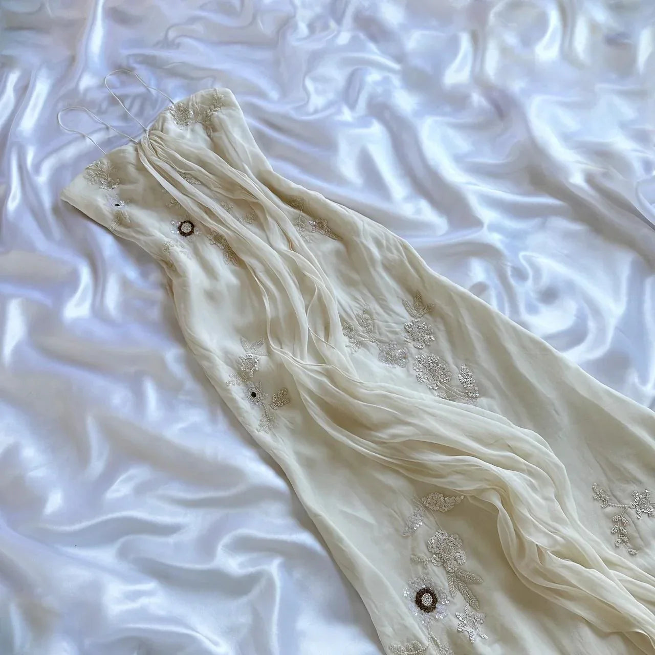 Ndyad White Spaghetti Straps Chiffon Sheath Gentle Prom Dresses with Beading HZ1024