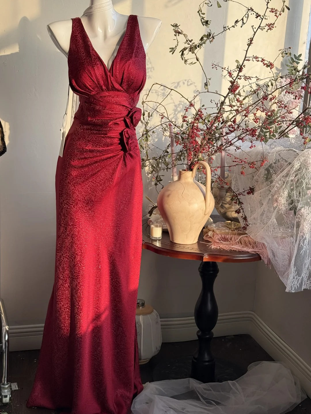 Ndyad Burgundy Mermaid Jacquard Satin V-neck Evening Dress Simple Prom Dress HZ1024