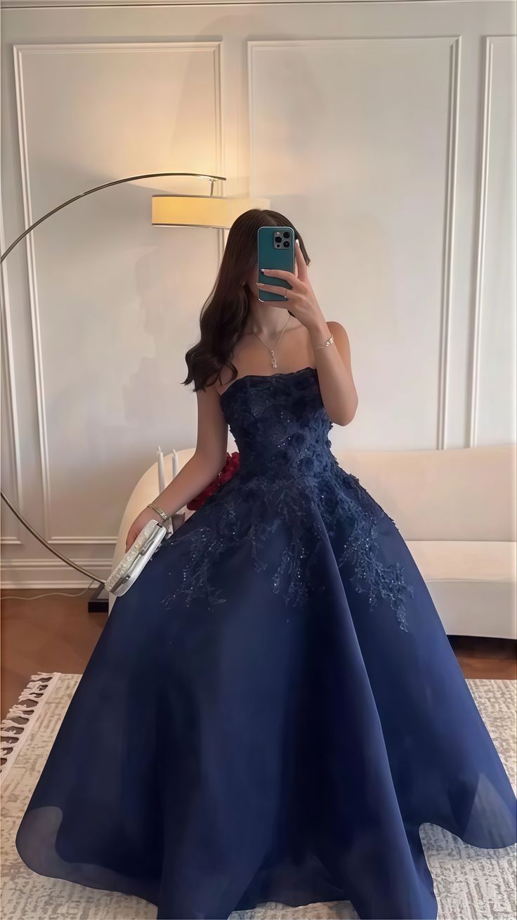 Ndyad Navy Blue Strapless A-Line Tulle Long Prom Dresses Formal Evening Gowns with Appliques HZ1024