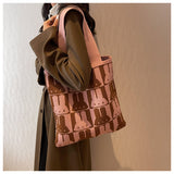 Ndyad capacity woolen knitted handbag HZ1024