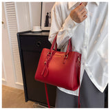 Ndyad chain messenger bag shoulder square bag HZ1024